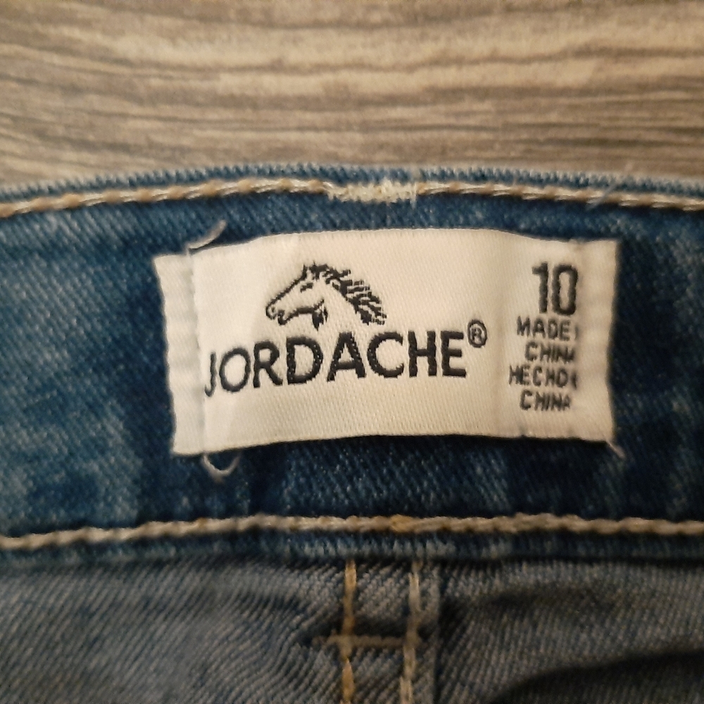 Jordache - Picture 4 of 4